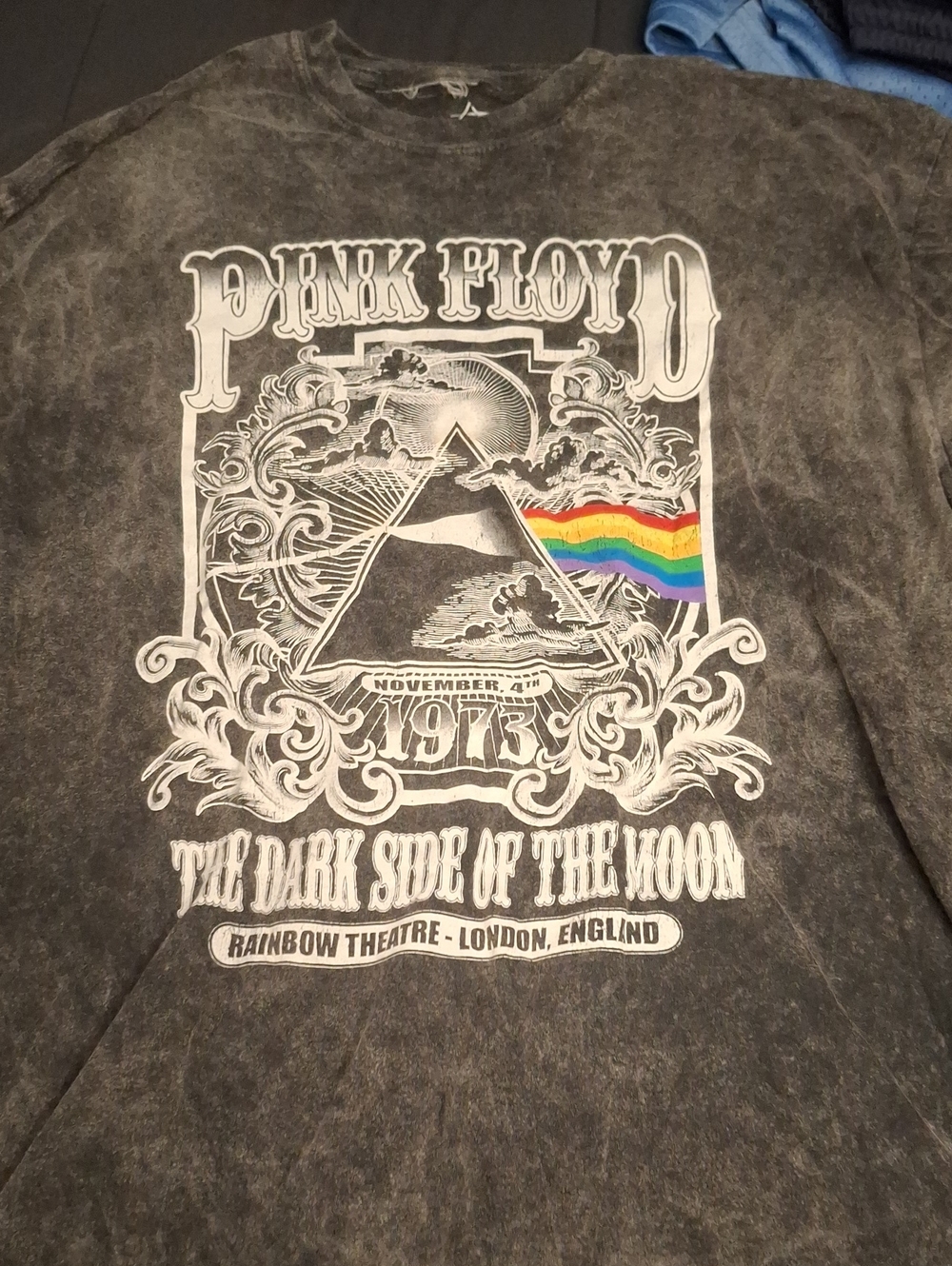 Pink Floyd The Dark Side Of The Moon Graphic Tee - Black